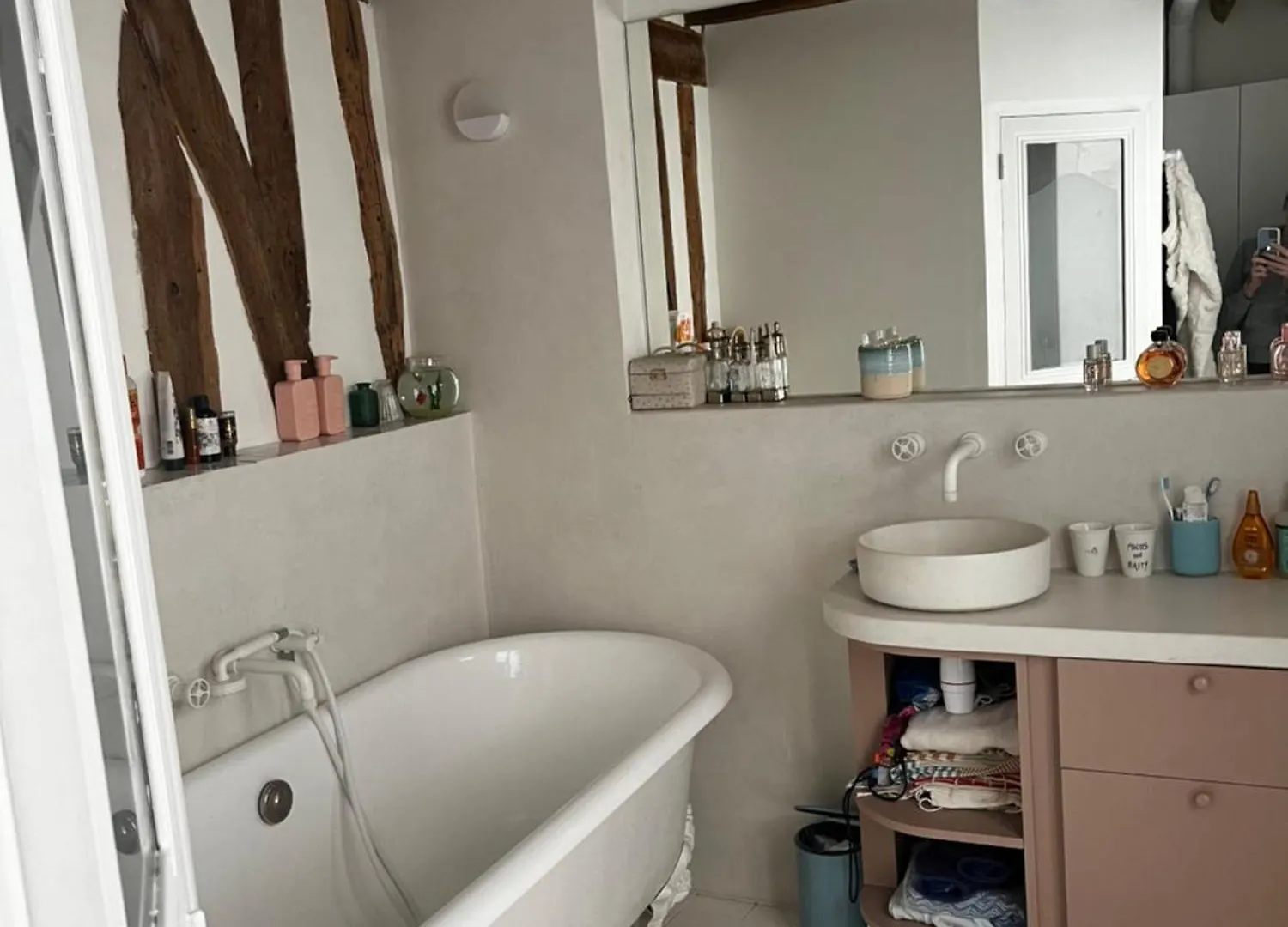 Deux Chambres En Plein Coeur De Montmartre, Paris Quarto em Acomodações Particulares